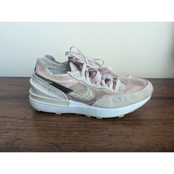 NIKE Women Waffle One SE Pink Leopard Athletic Shoes Size US 7.5 / EU 38.5 - Picture 3 of 9